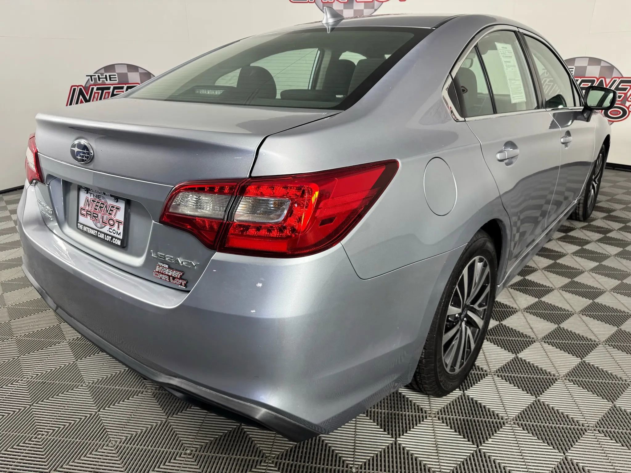 Used 2018 Subaru Legacy 2.5i Premium w/ Eyesight & BSD & Rcta & HBA image 27
