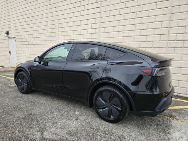 Used 2026 Tesla Model Y Long Range image 13