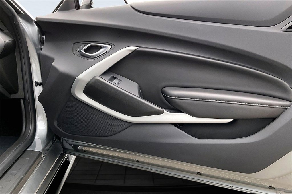 Used 2023 Chevrolet Camaro SS image 23