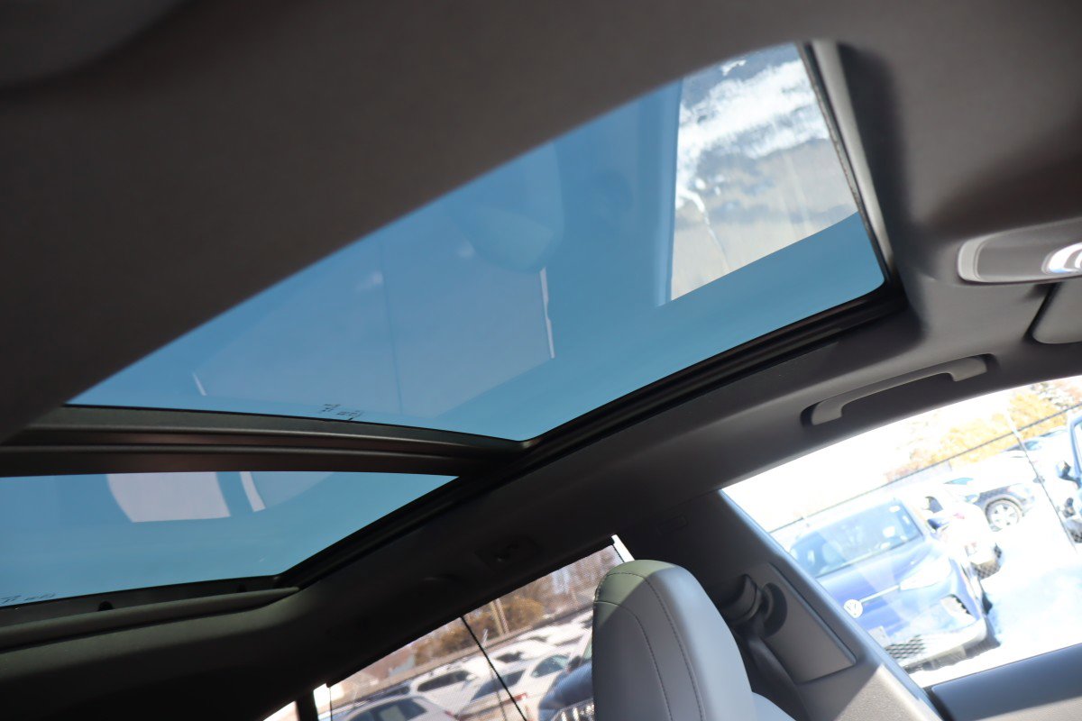 Used 2024 Audi SQ8 Prestige w/ Prestige Package image 15