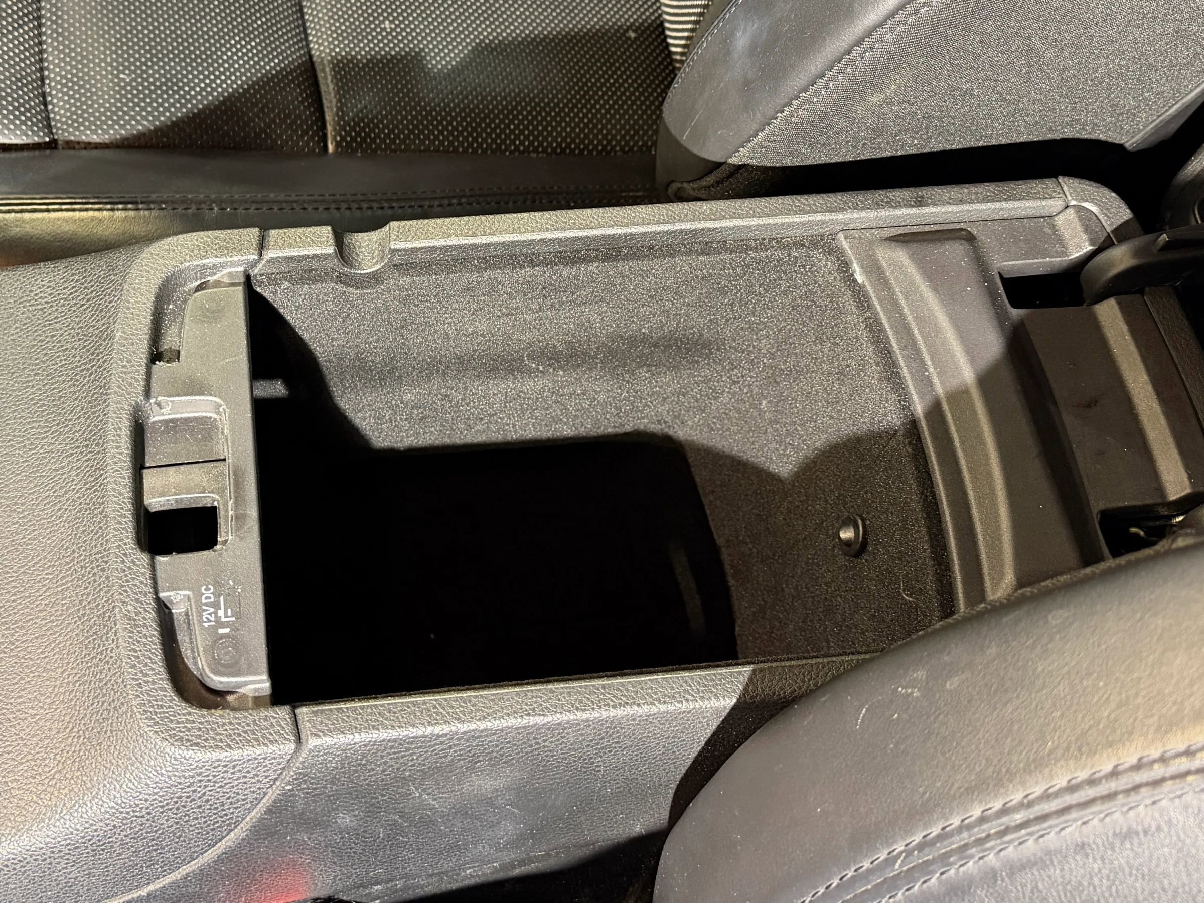 Used 2020 Jeep Grand Cherokee Limited w/ Luxury Group II image 19