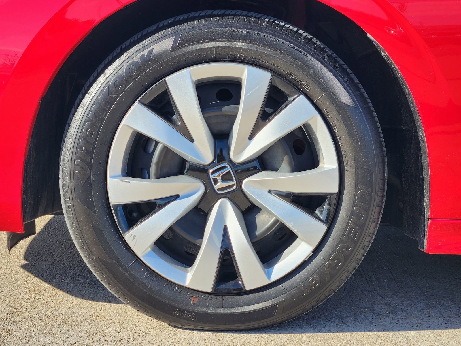 Used 2024 Honda Civic LX image 11