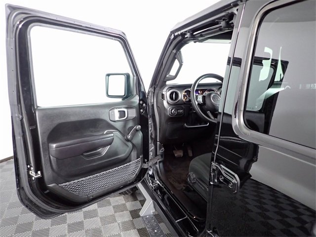 Used 2022 Jeep Wrangler Unlimited Sport image 15