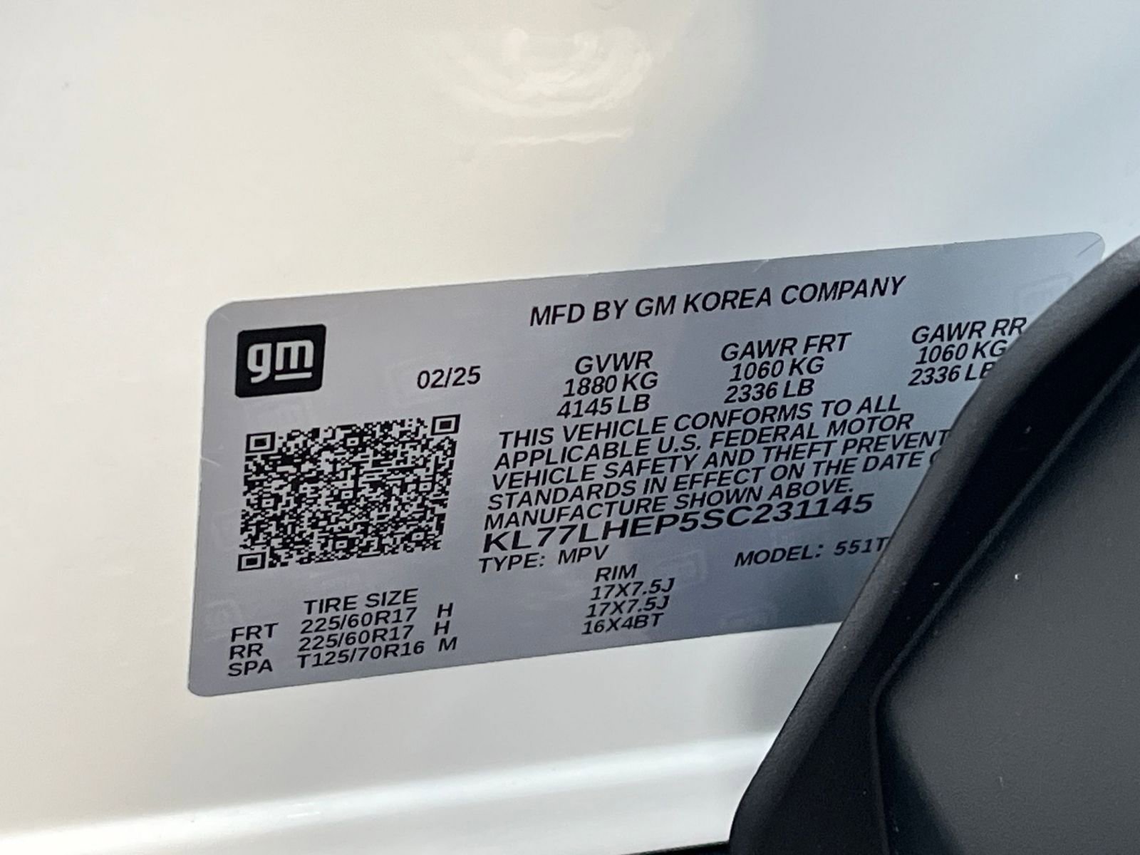 Used 2025 Chevrolet Trax LT image 27