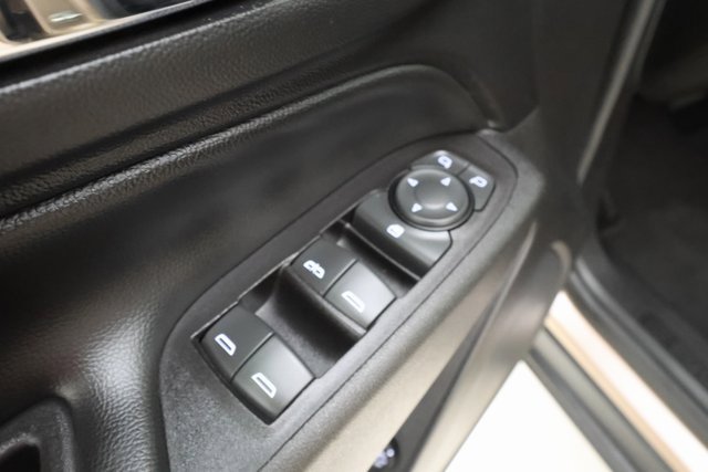 Used 2019 Chevrolet Equinox LT image 8