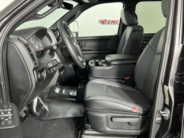 New 2026 RAM 3500 Tradesman AWD/4WD image 24