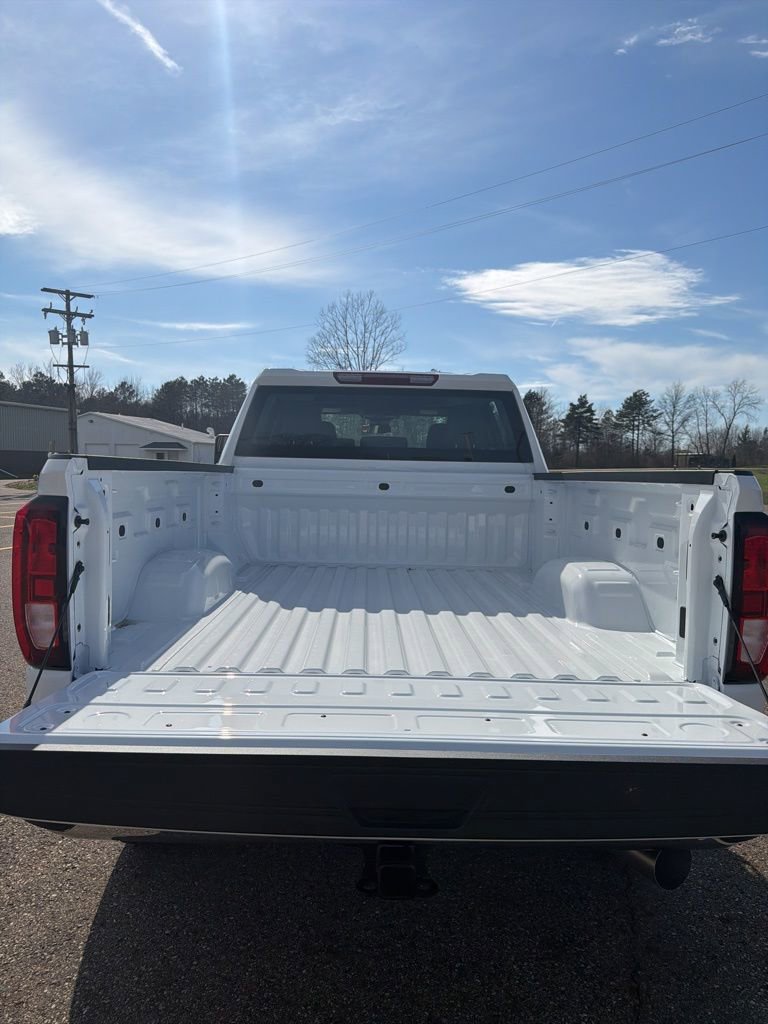 New 2026 GMC Sierra 2500 Pro AWD/4WD image 9