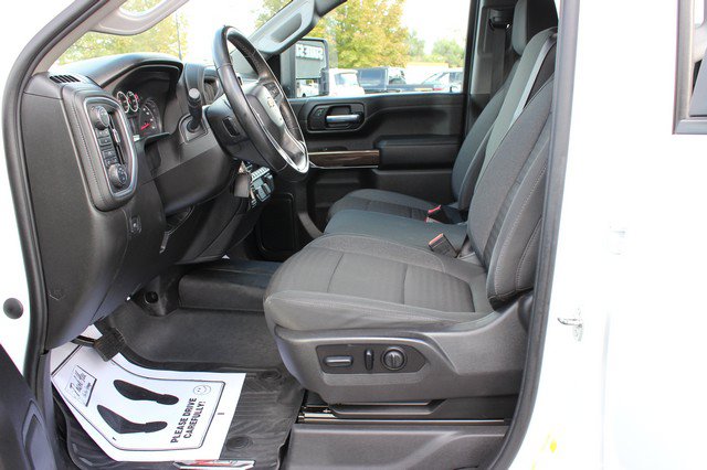 Used 2023 Chevrolet Silverado 2500 LT AWD/4WD image 9