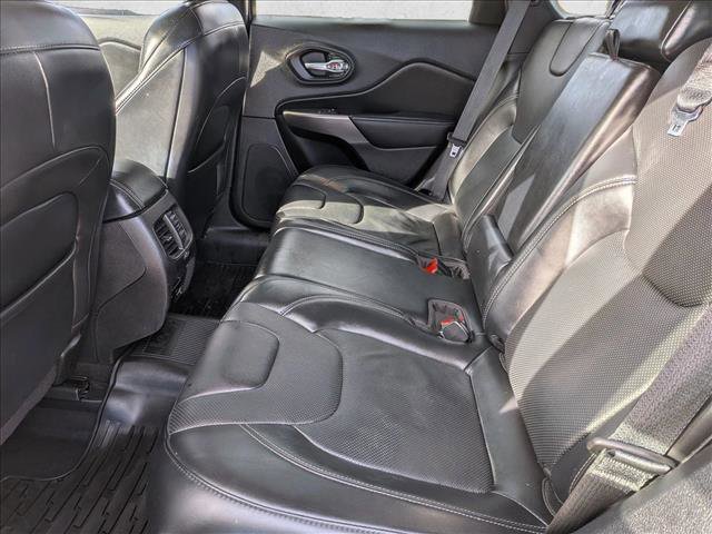 Used 2020 Jeep Cherokee Limited image 18