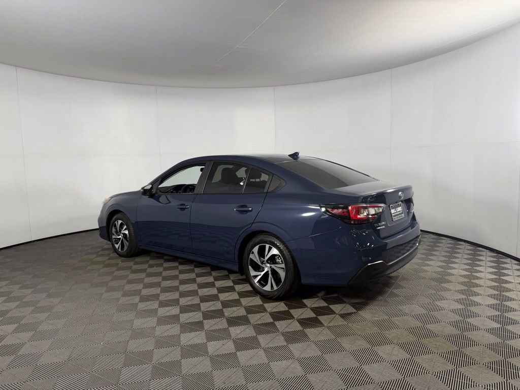 Used 2025 Subaru Legacy Premium image 10