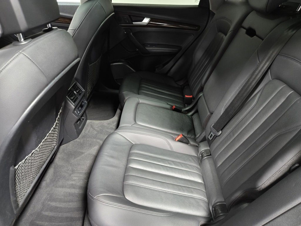 Used 2019 Audi Q5 2.0T Premium Plus image 32