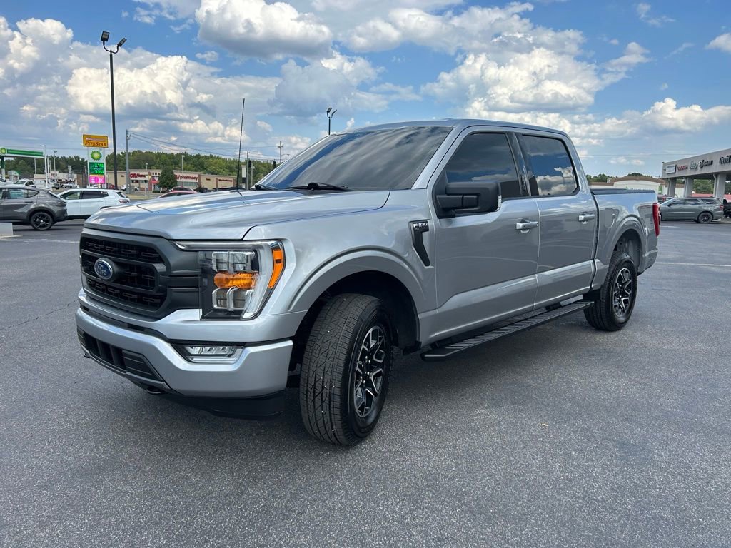 Used 2022 Ford F150 XLT w/ Equipment Group 302A High image 9