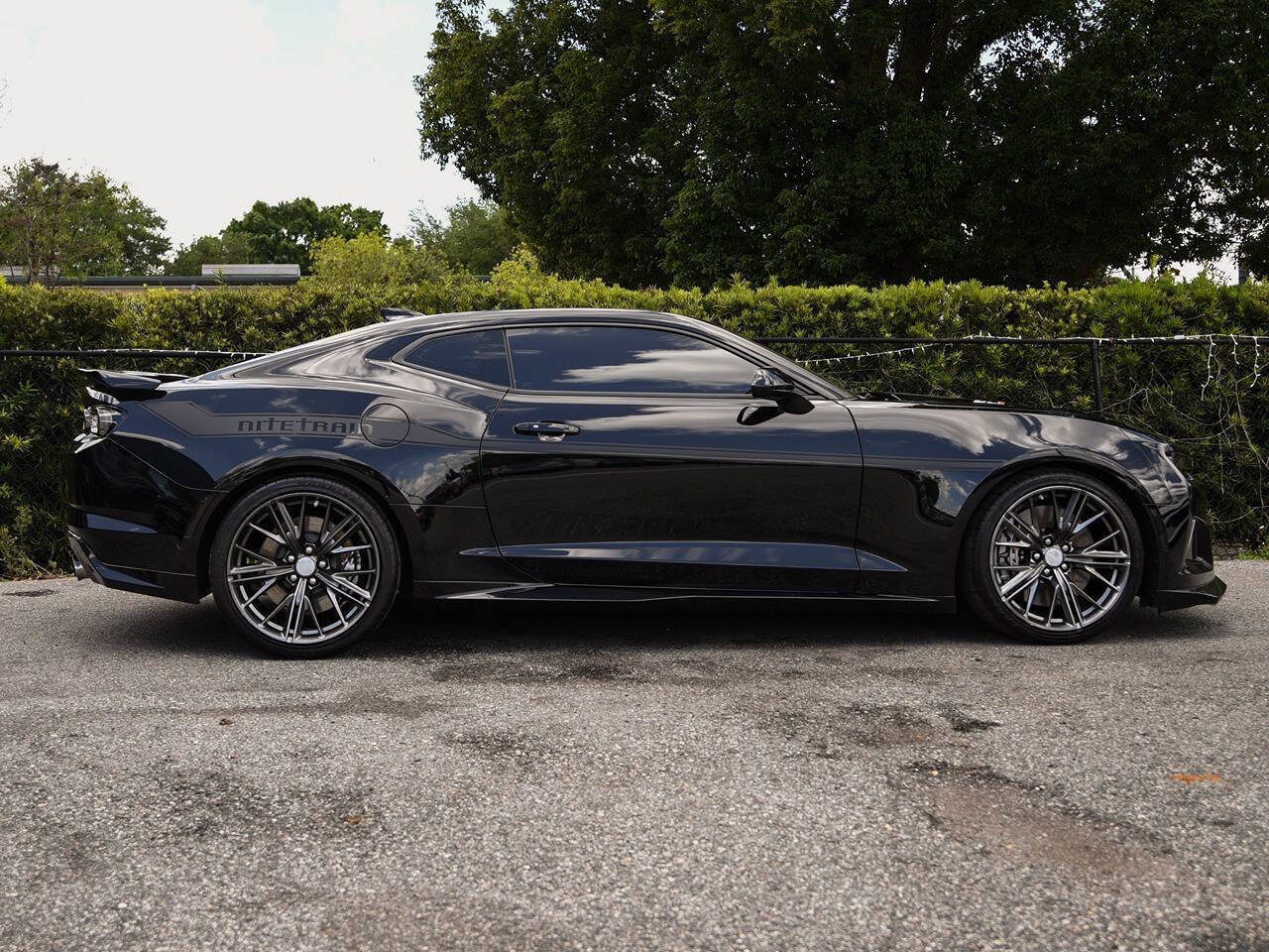 Used 2019 Chevrolet Camaro ZL1 RWD image 7