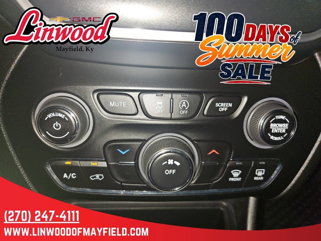 Used 2022 Jeep Cherokee Latitude AWD/4WD image 22