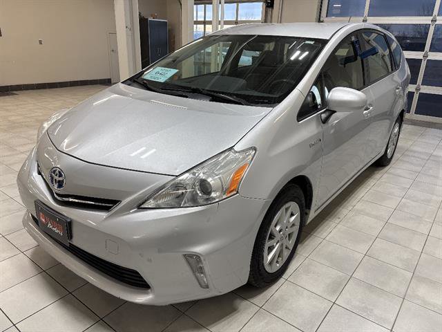 Used 2012 Toyota Prius V Two FWD image 1