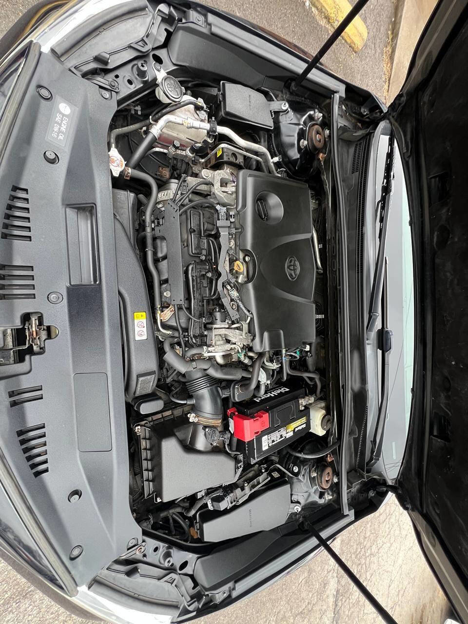 Used 2018 Toyota Camry XSE image 31