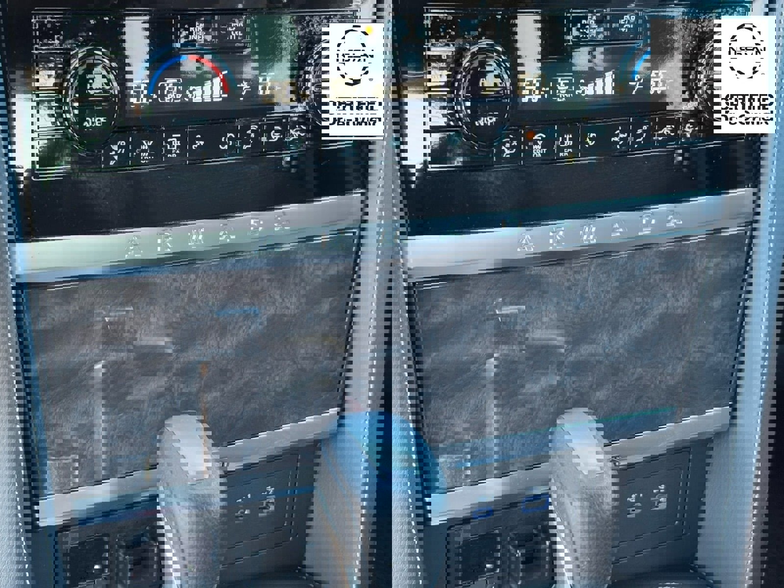 Certified 2024 Nissan Armada Platinum image 27