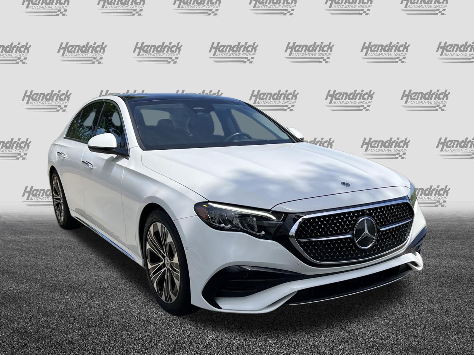 Certified 2025 Mercedes-Benz E 350 4MATIC Sedan image 2
