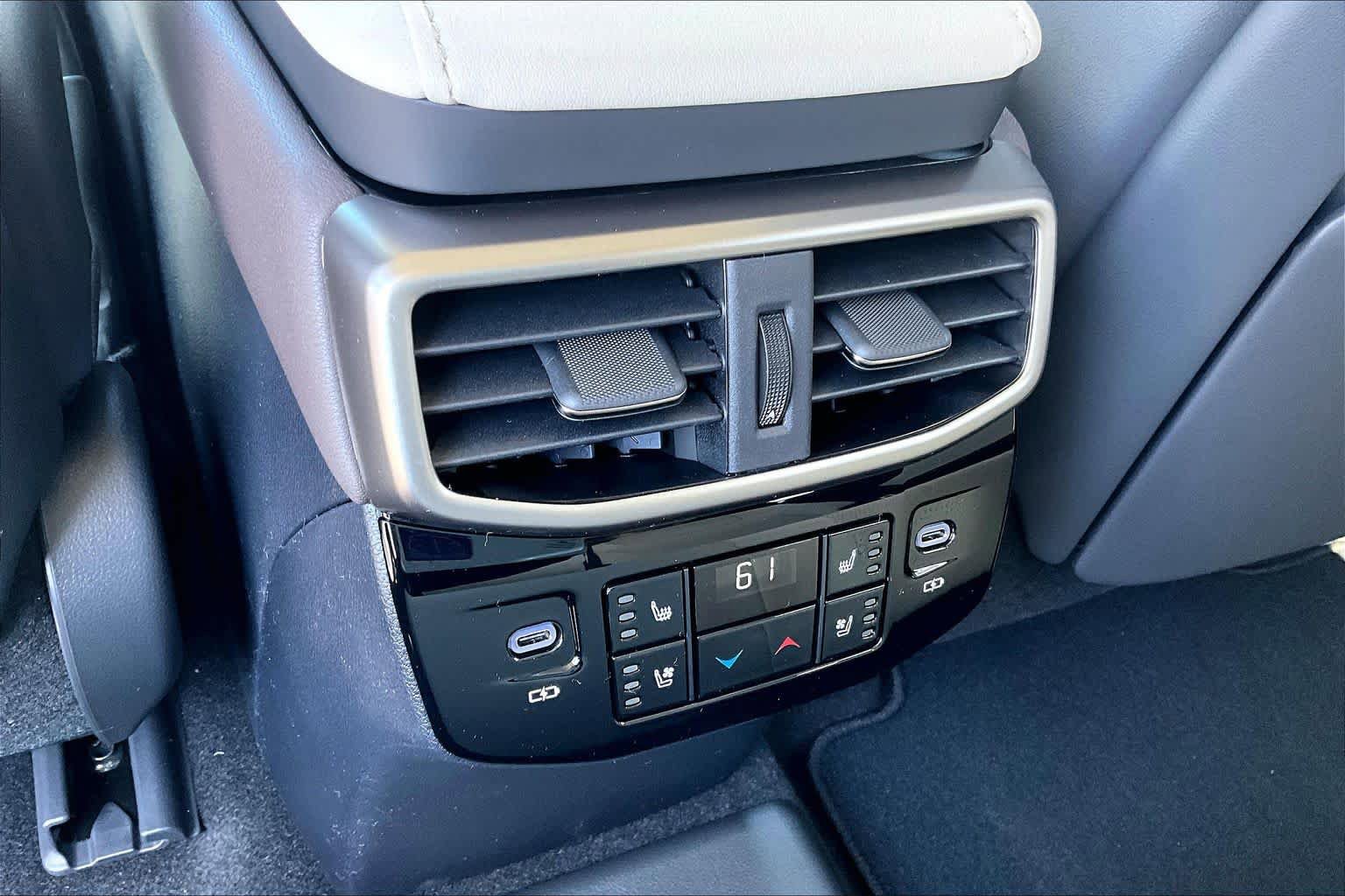 New 2026 Lexus RX 450h Luxury image 13