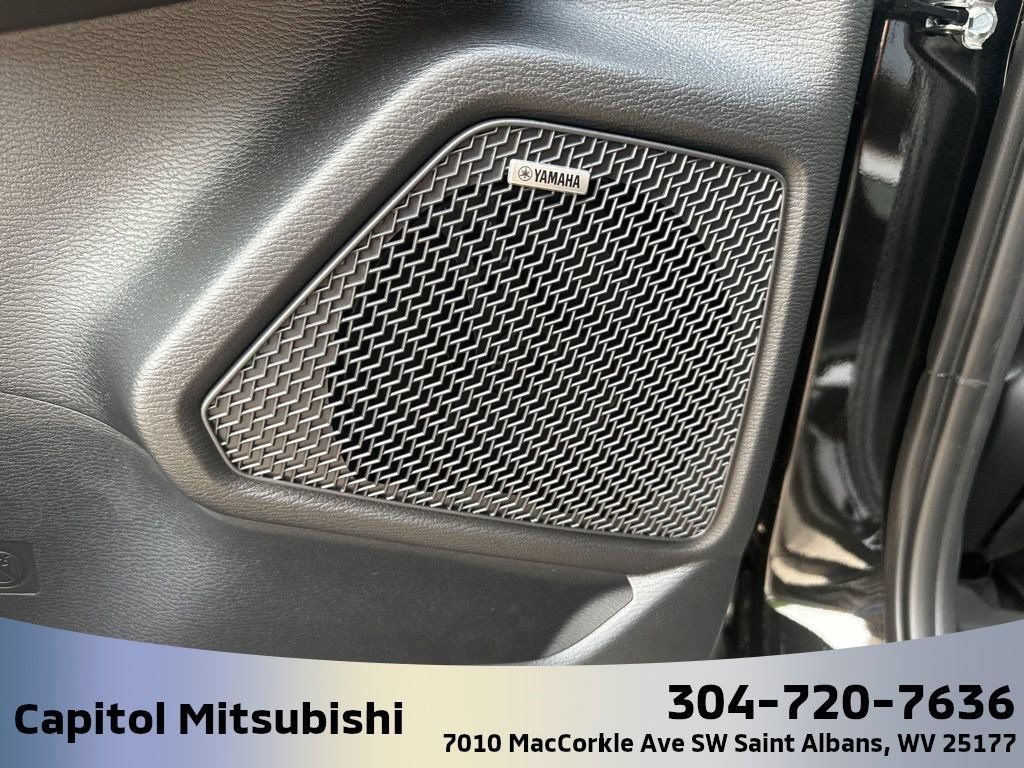 New 2025 Mitsubishi Outlander SE AWD/4WD image 17