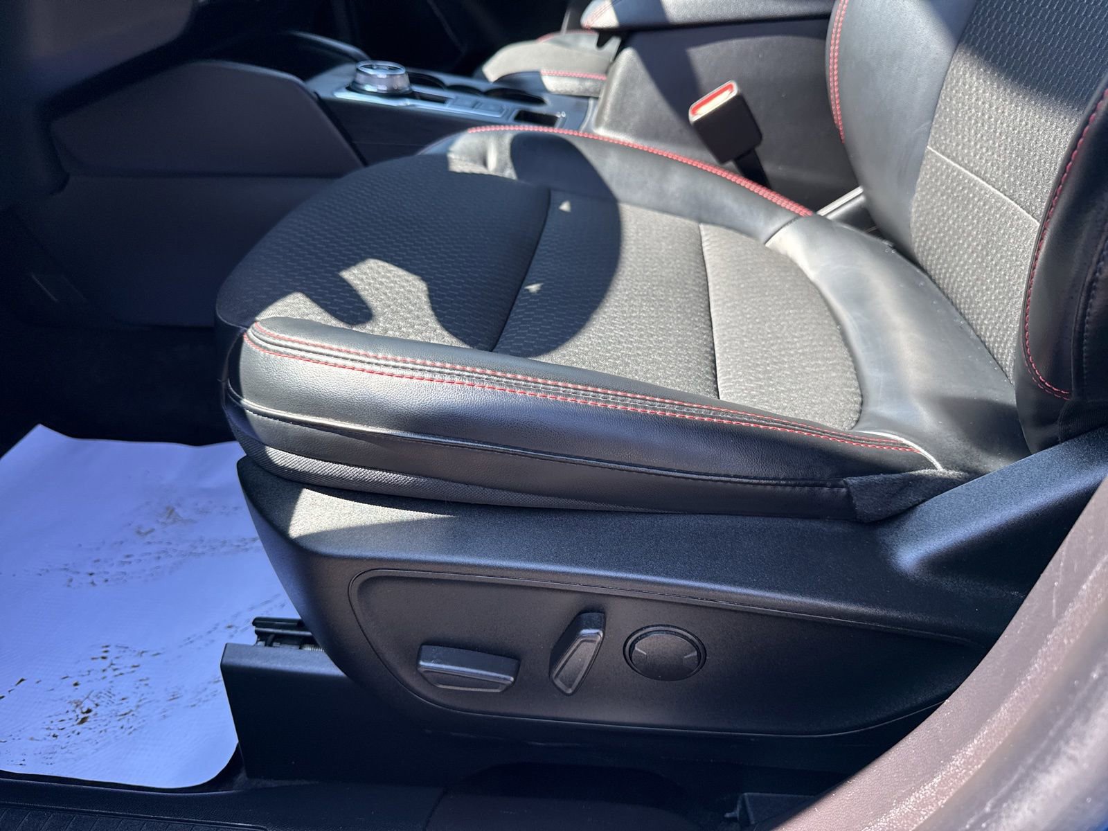 Used 2023 Ford Escape ST-Line w/ Tech Pack #1 image 22