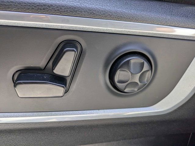 Used 2020 RAM 1500 Laramie w/ Sport Appearance Package AWD/4WD image 18