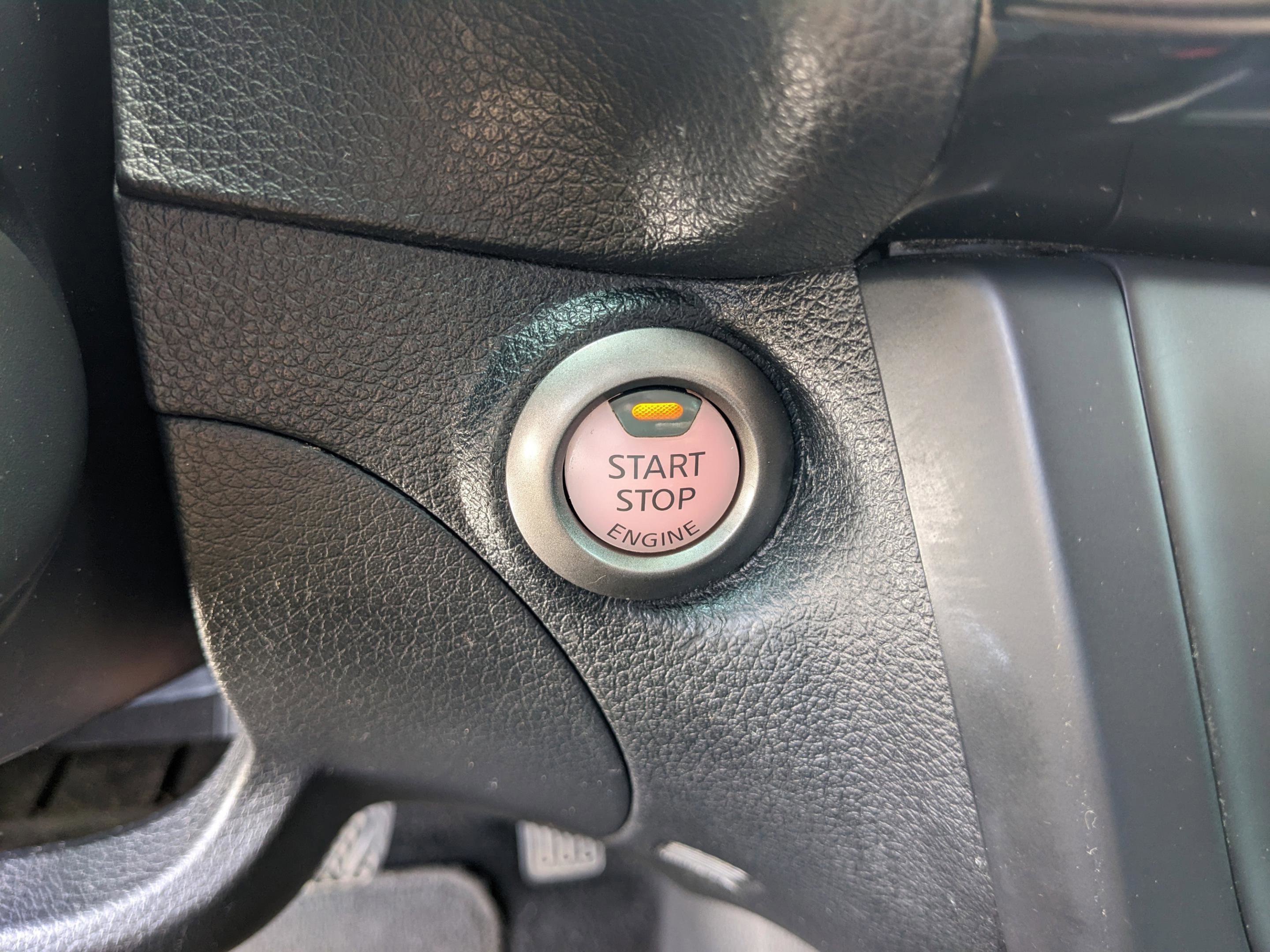 Used 2018 Nissan Sentra SV image 25