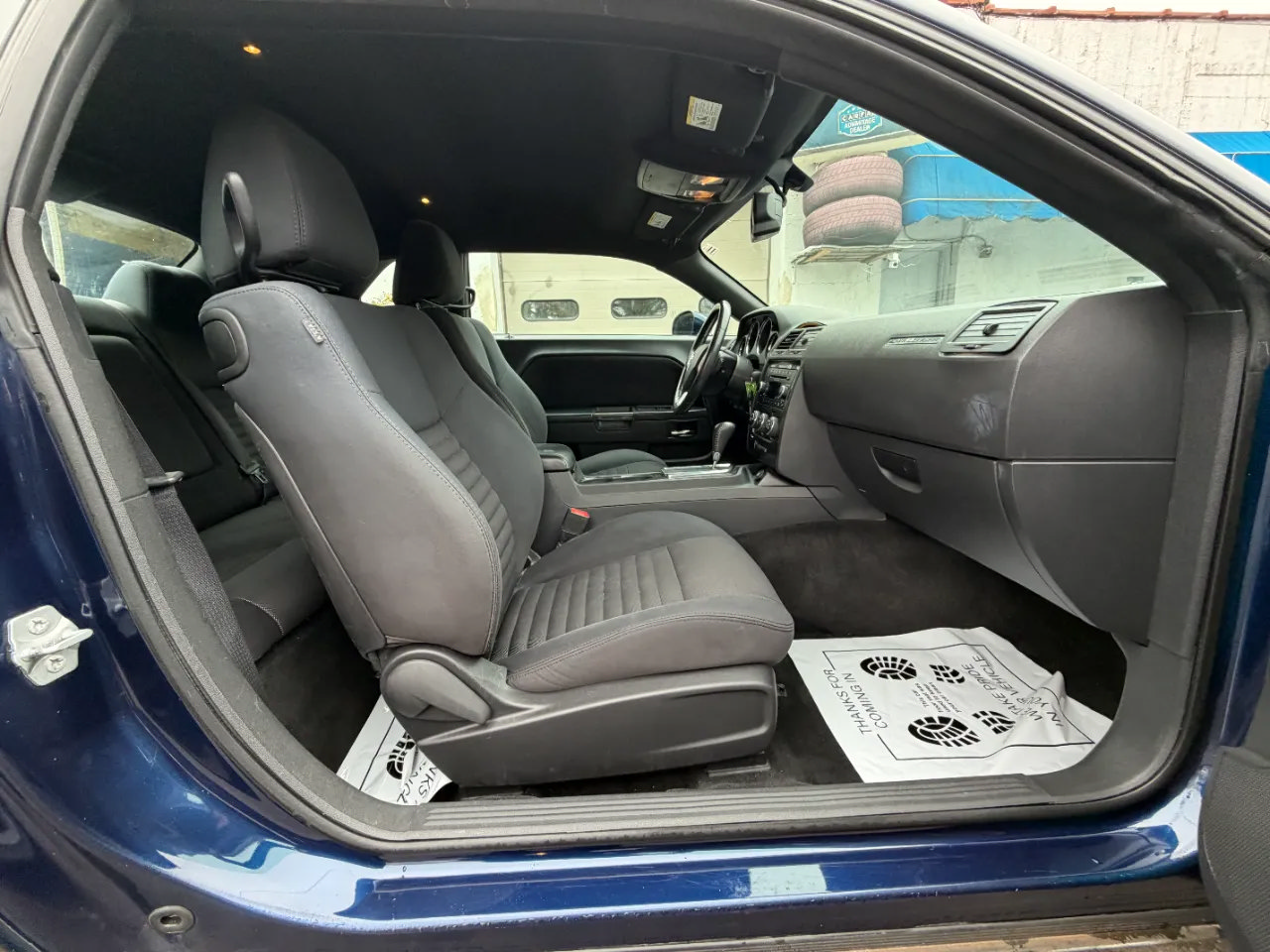 Used 2014 Dodge Challenger SXT RWD image 28