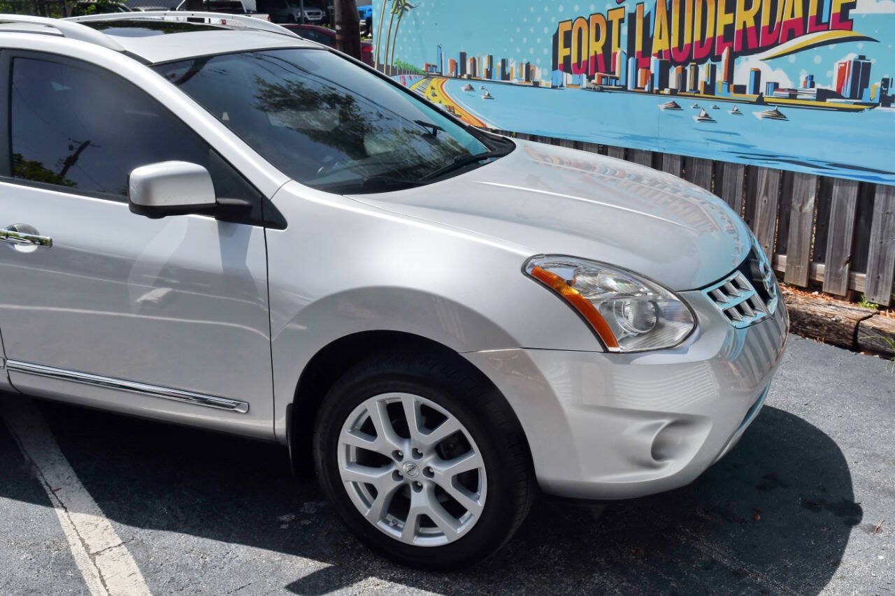 Used 2013 Nissan Rogue SL FWD image 36