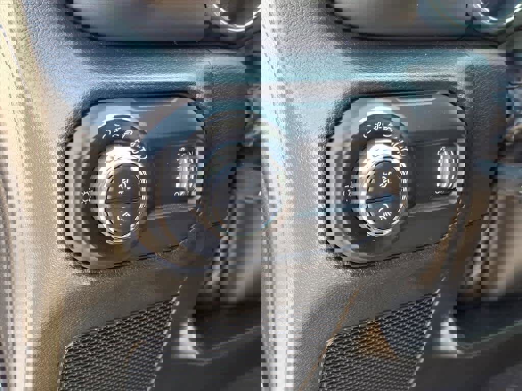 Used 2023 Jeep Gladiator Sport image 4