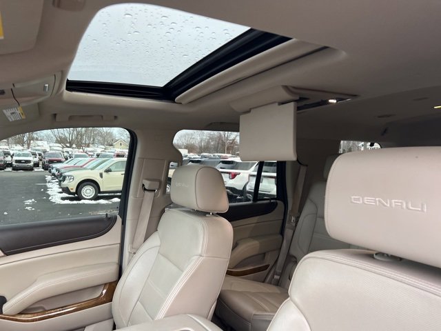 Used 2016 GMC Yukon Denali w/ Open Road Package image 4