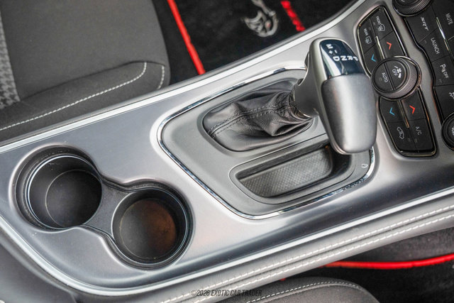 Used 2020 Dodge Challenger SRT Hellcat Redeye image 30