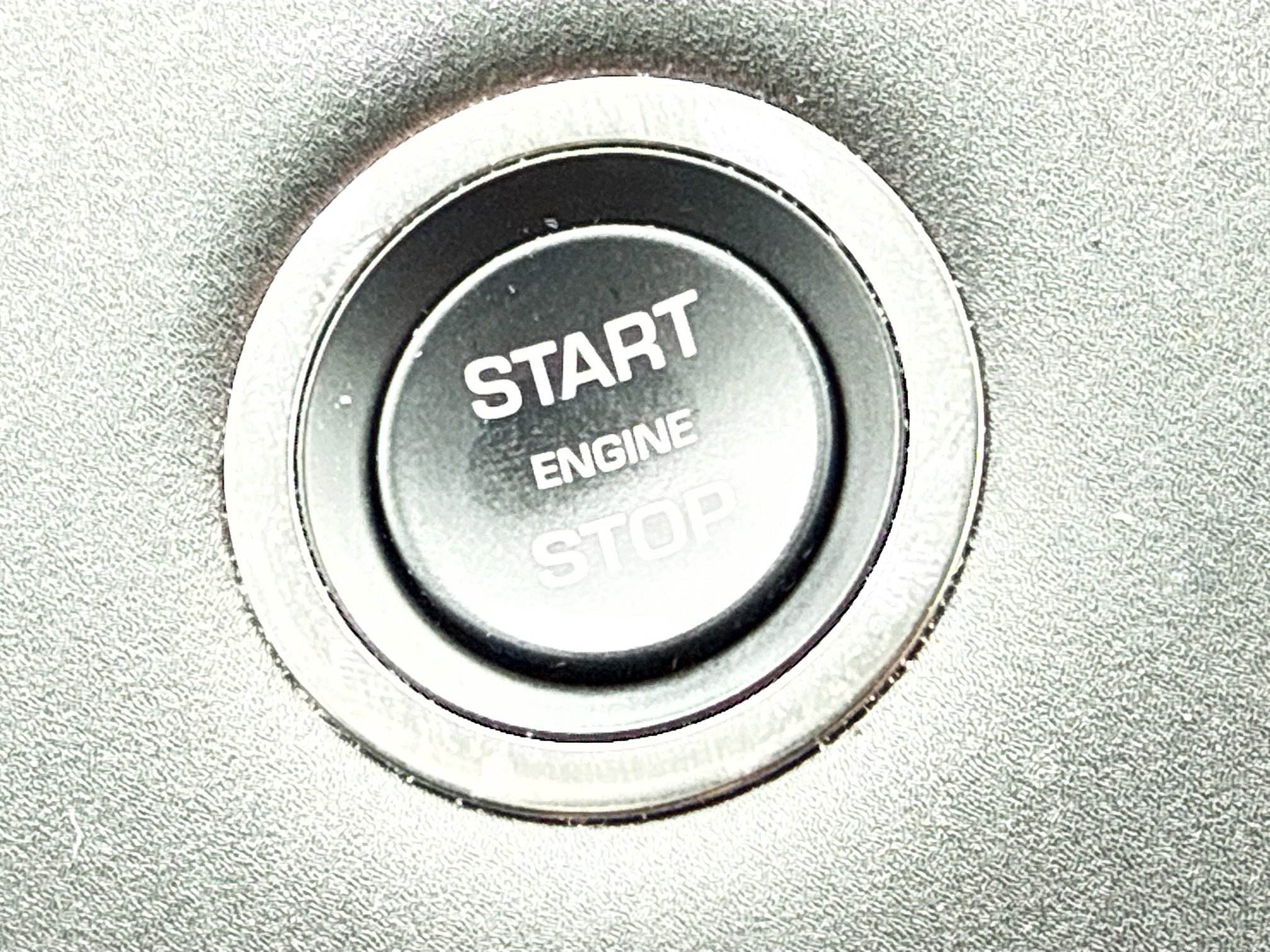 Certified 2025 Land Rover Discovery Sport S image 36