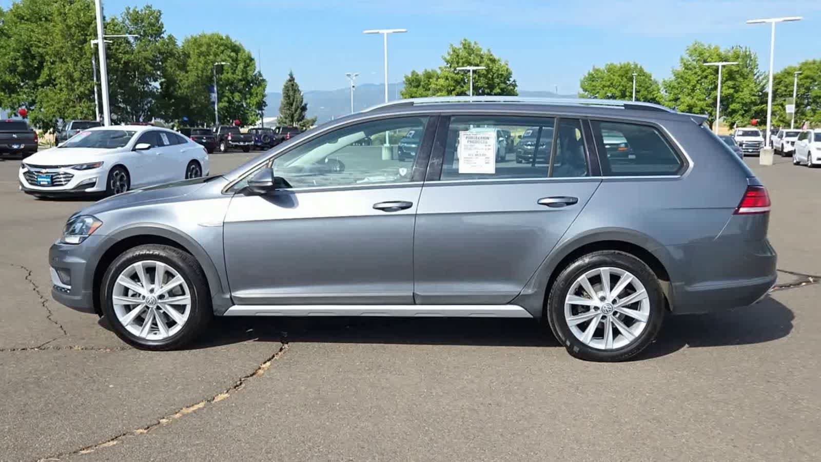 Used 2019 Volkswagen Golf Alltrack SE AWD/4WD image 5