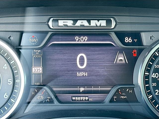 Used 2025 RAM 1500 Laramie image 12