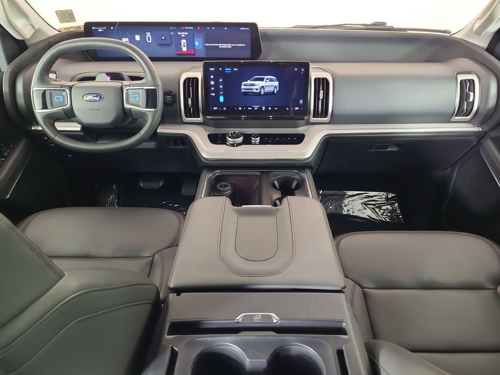 Used 2025 Ford Expedition Max Active AWD/4WD image 24