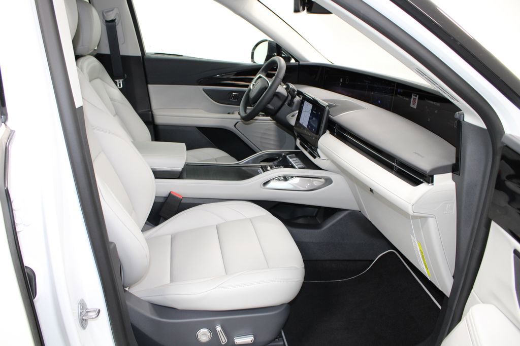 New 2026 Lincoln Nautilus Premier image 28