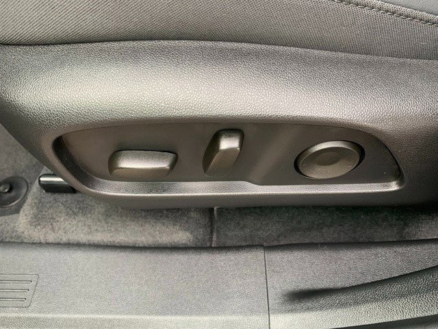 Certified 2025 GMC Terrain Elevation w/ Elevation Premium Package image 22