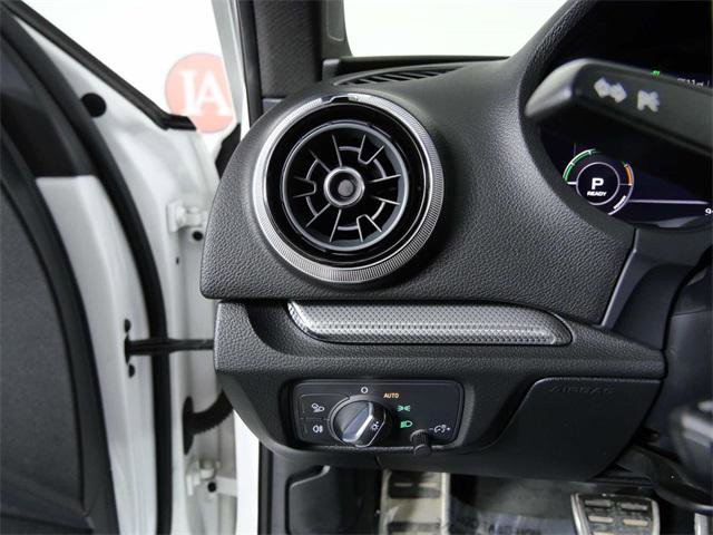 Used 2018 Audi A3 e-tron Premium Plus w/ Technology Package image 26