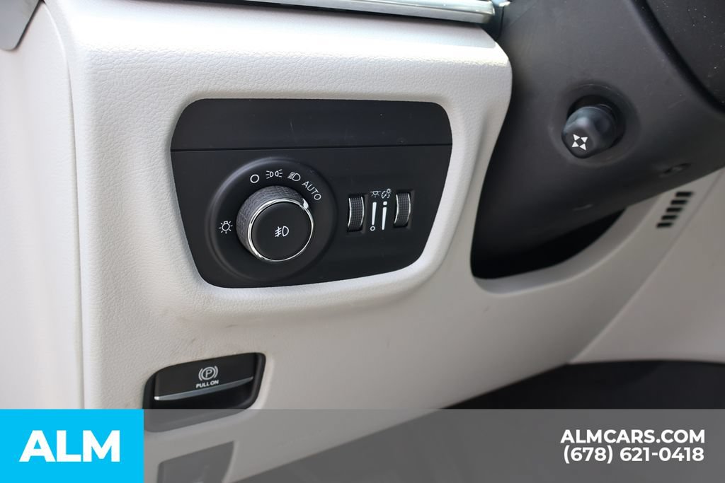 Used 2021 Jeep Grand Cherokee L Overland AWD/4WD image 16