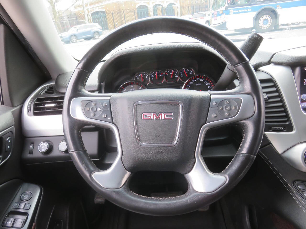 Used 2016 GMC Yukon XL SLT w/ Open Road Package image 14