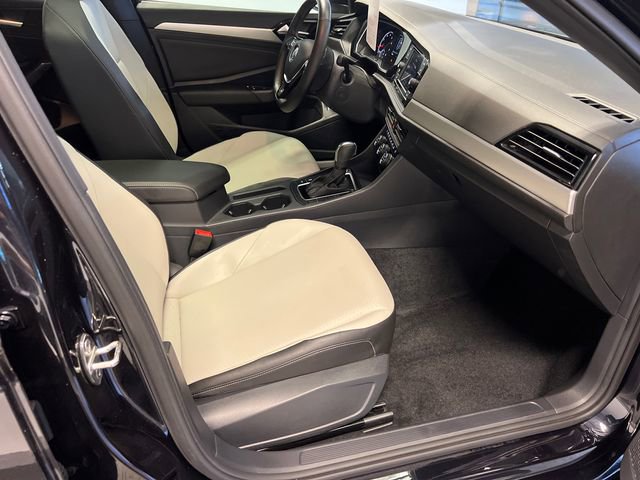 Certified 2020 Volkswagen Jetta R-Line FWD image 10