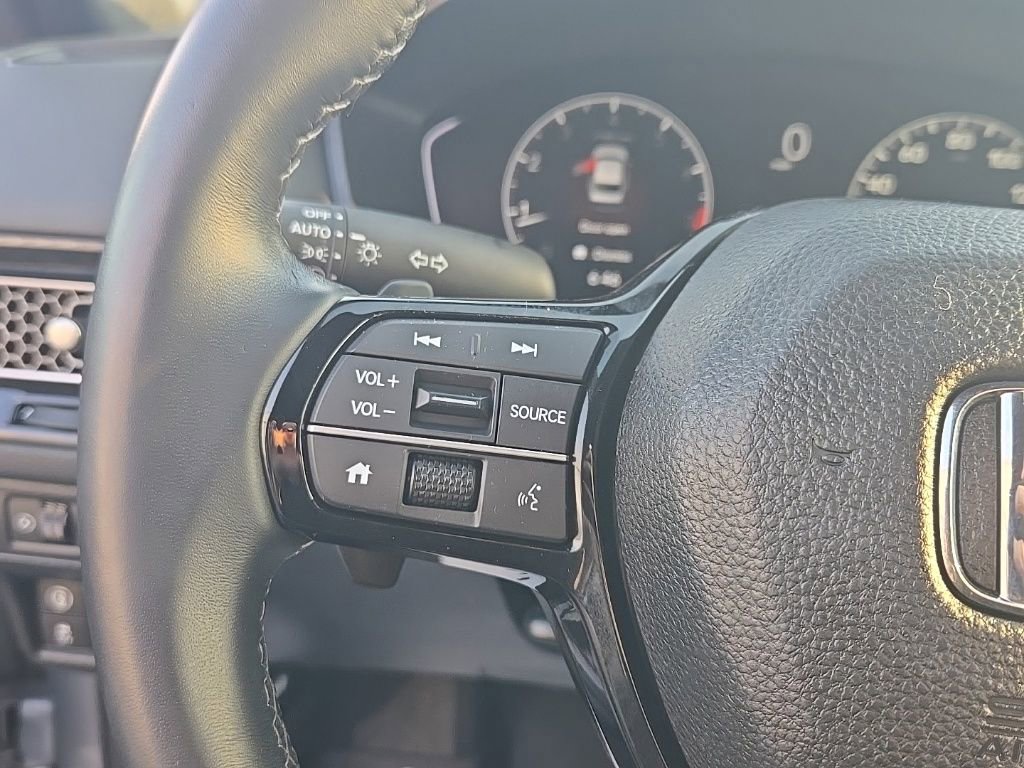 Used 2025 Honda Accord Sport image 14