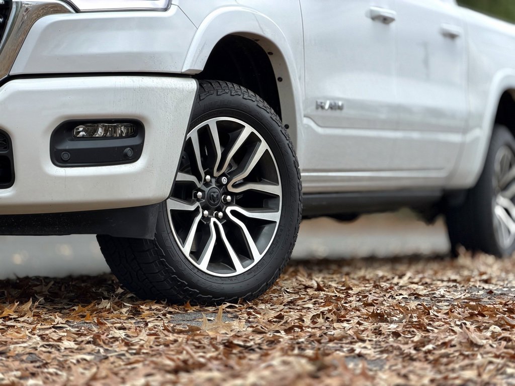 Used 2025 RAM 1500 Limited w/ Off Road Group image 4