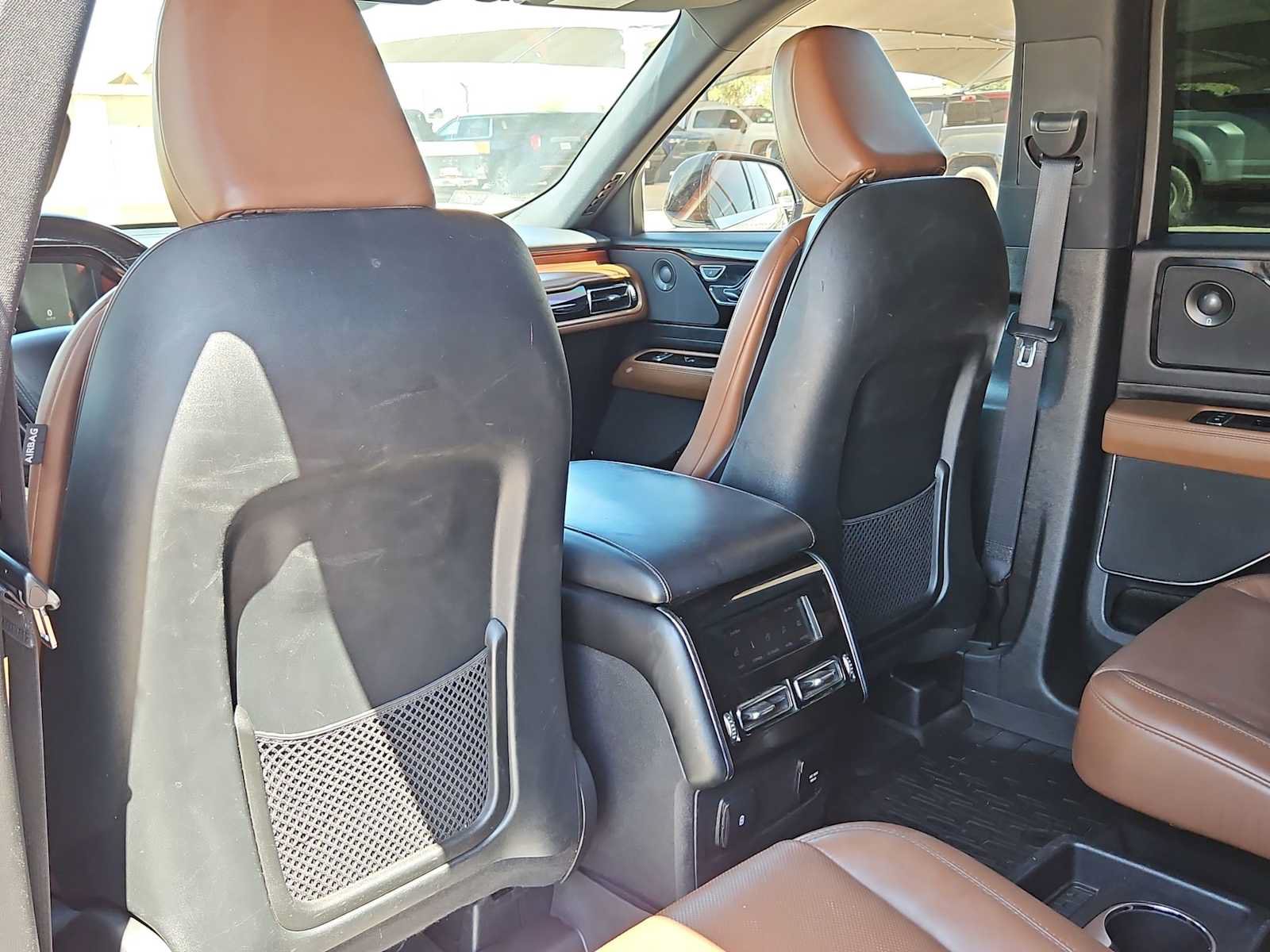 Used 2023 Lincoln Aviator Reserve w/ Elements Package Plus RWD image 16