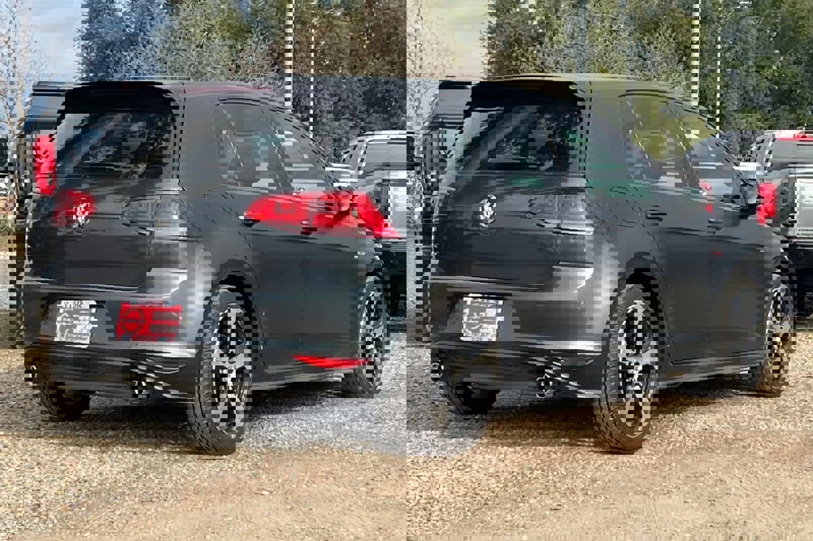 Used 2017 Volkswagen GTI S image 3