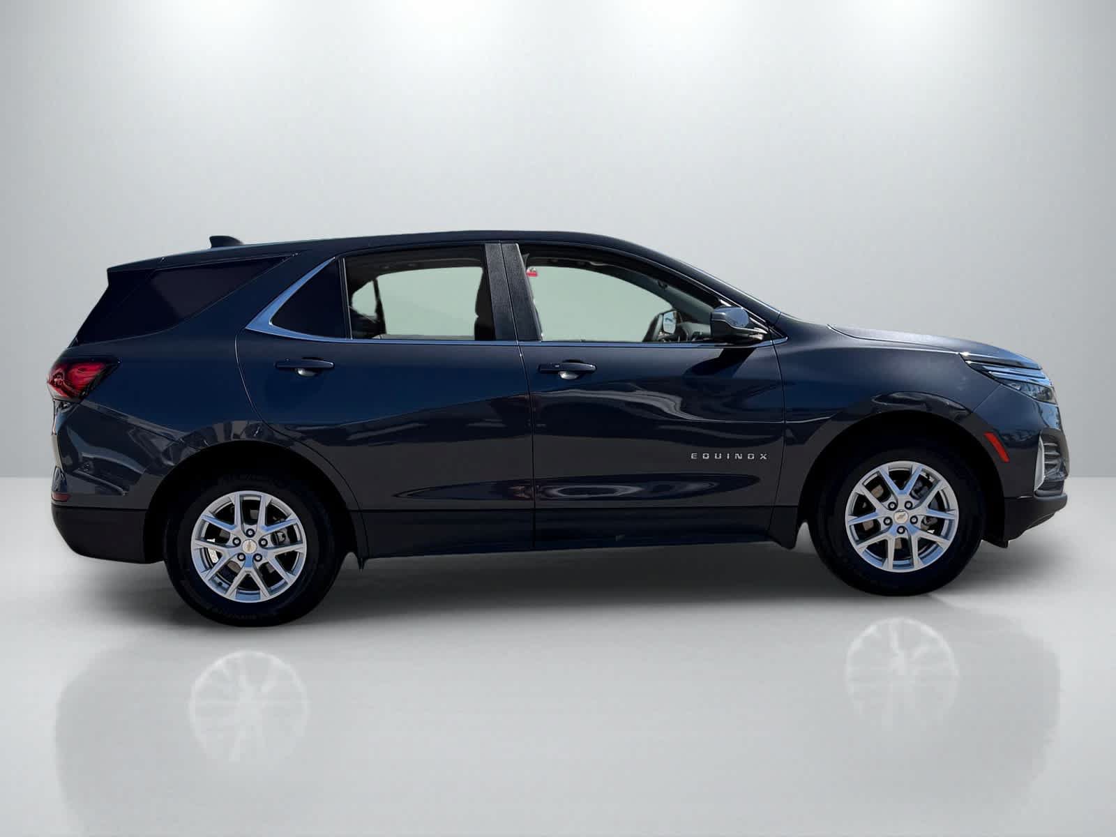 Used 2023 Chevrolet Equinox LT FWD image 8