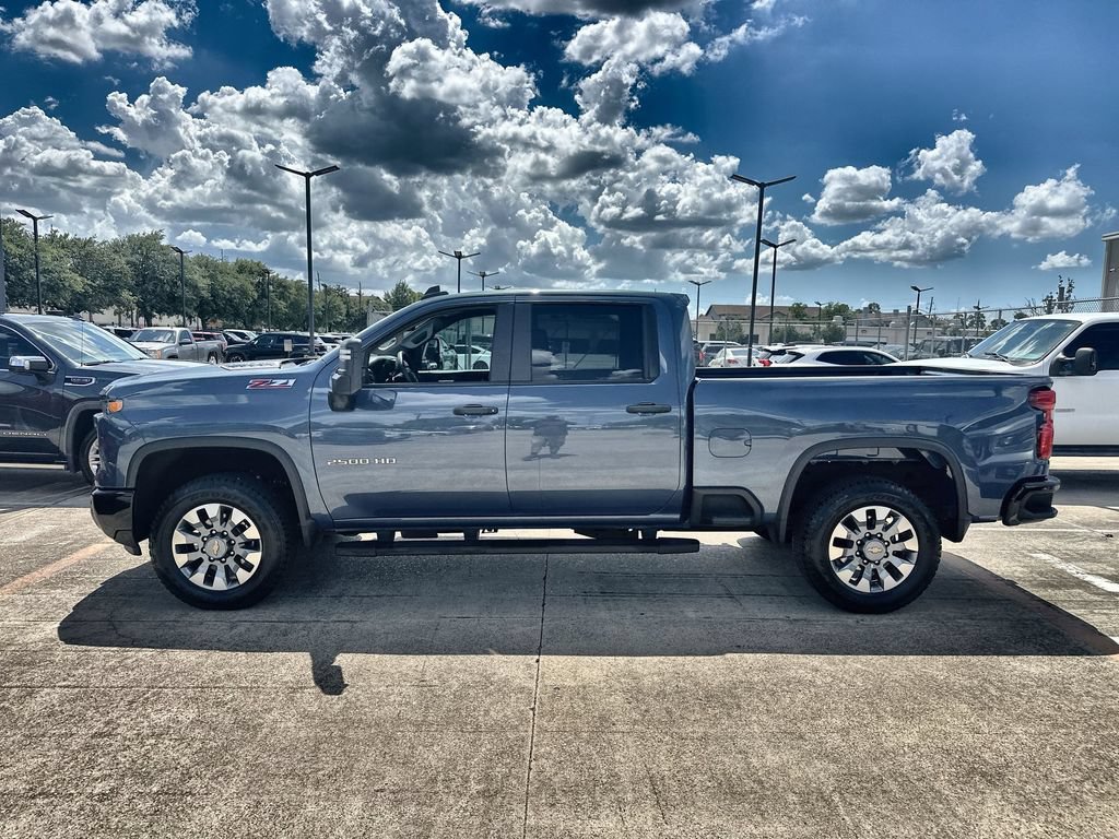 Used 2025 Chevrolet Silverado 2500 Custom w/ Custom Value Package AWD/4WD image 2