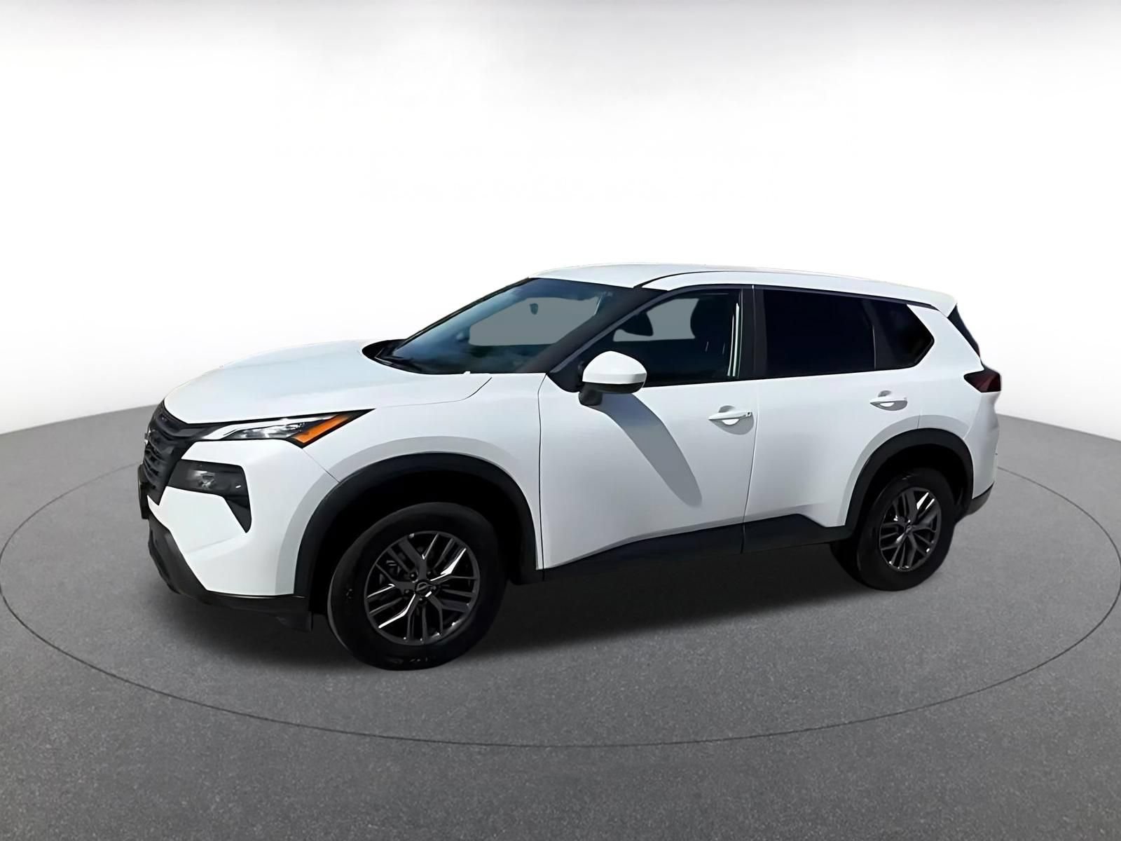 Used 2026 Nissan Rogue SV AWD/4WD image 7