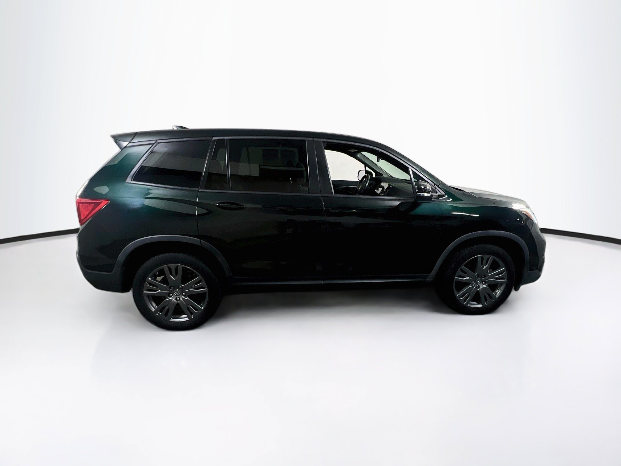 Used 2019 Honda Passport EX-L image 4